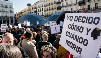 People protest in Madrid demanding freedom for dignified...