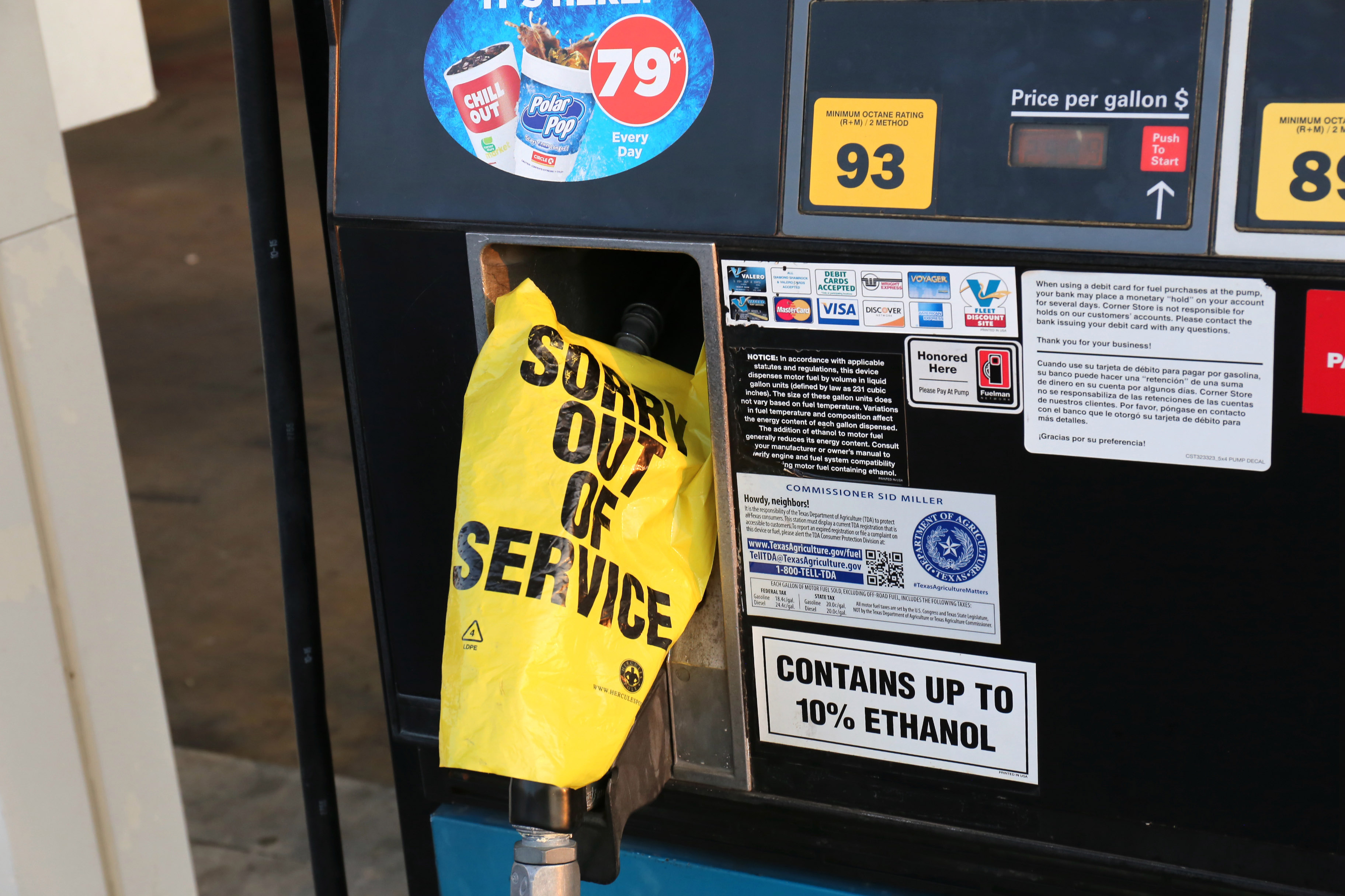 U.S.-SAN ANTONIO-HURRICANE HARVEY-OIL