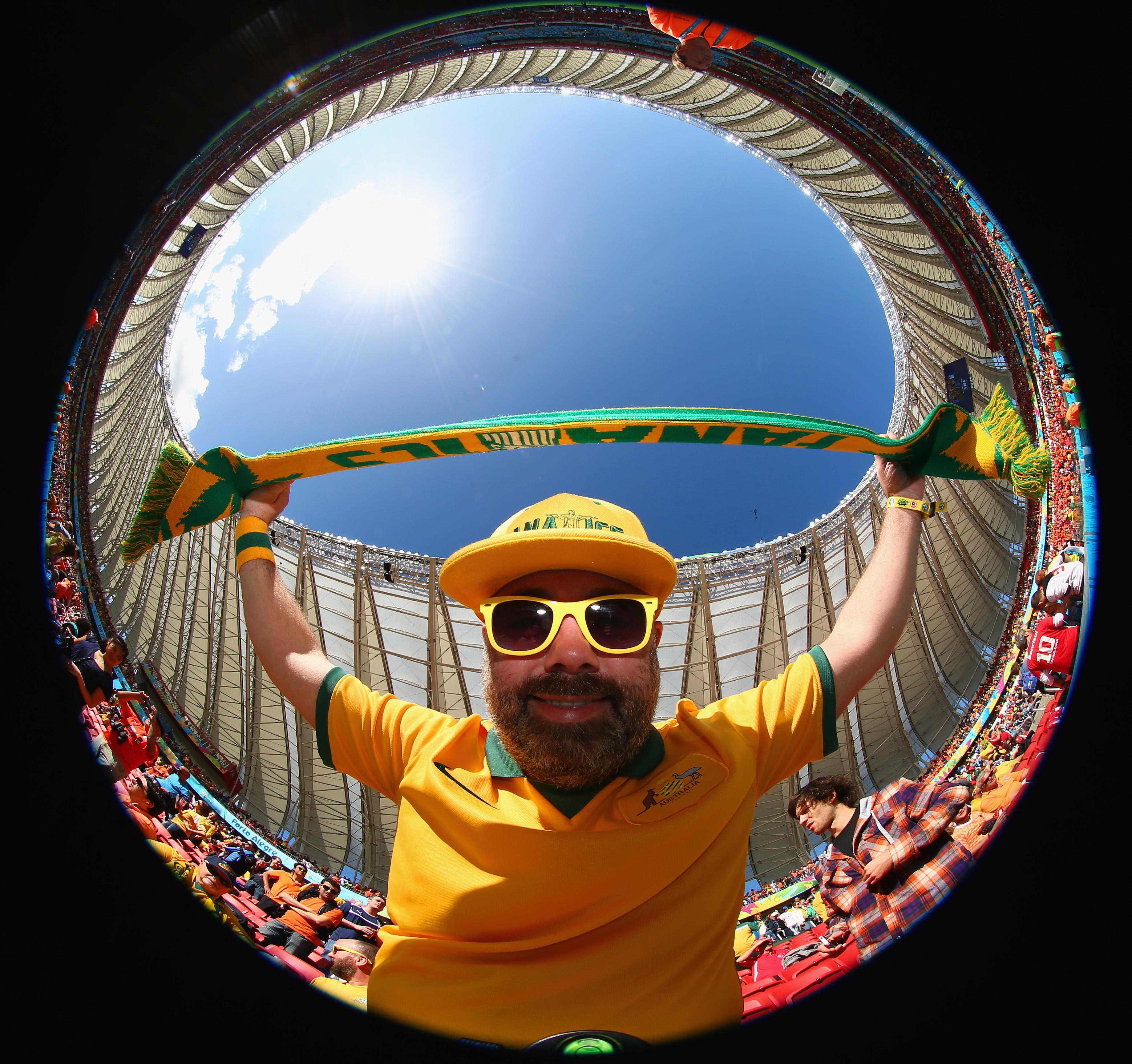 Australia v Netherlands: Group B - 2014 FIFA World Cup Brazil