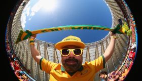 Australia v Netherlands: Group B - 2014 FIFA World Cup Brazil