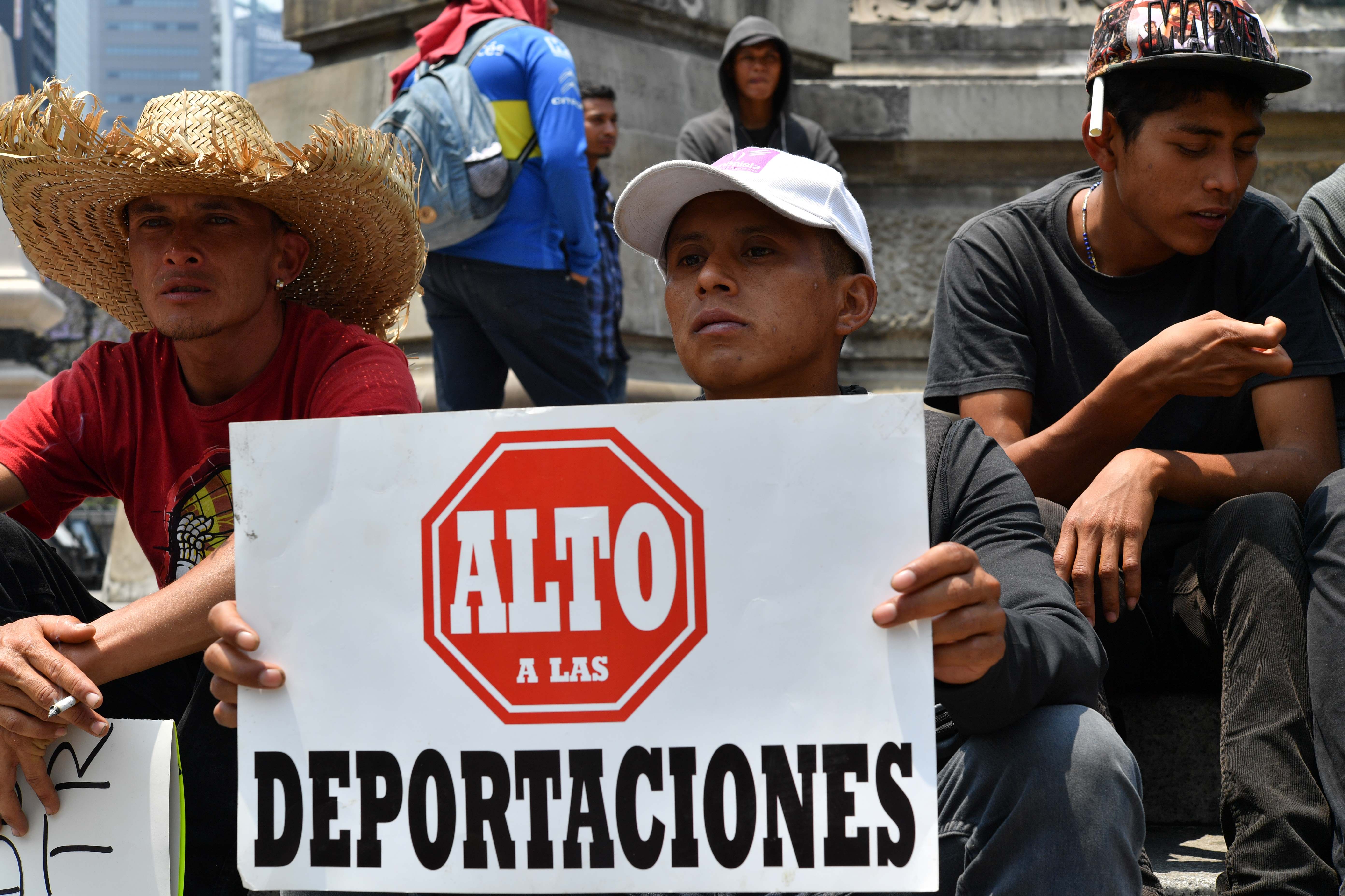 MEXICO-US-MIGRANTS-CARAVAN