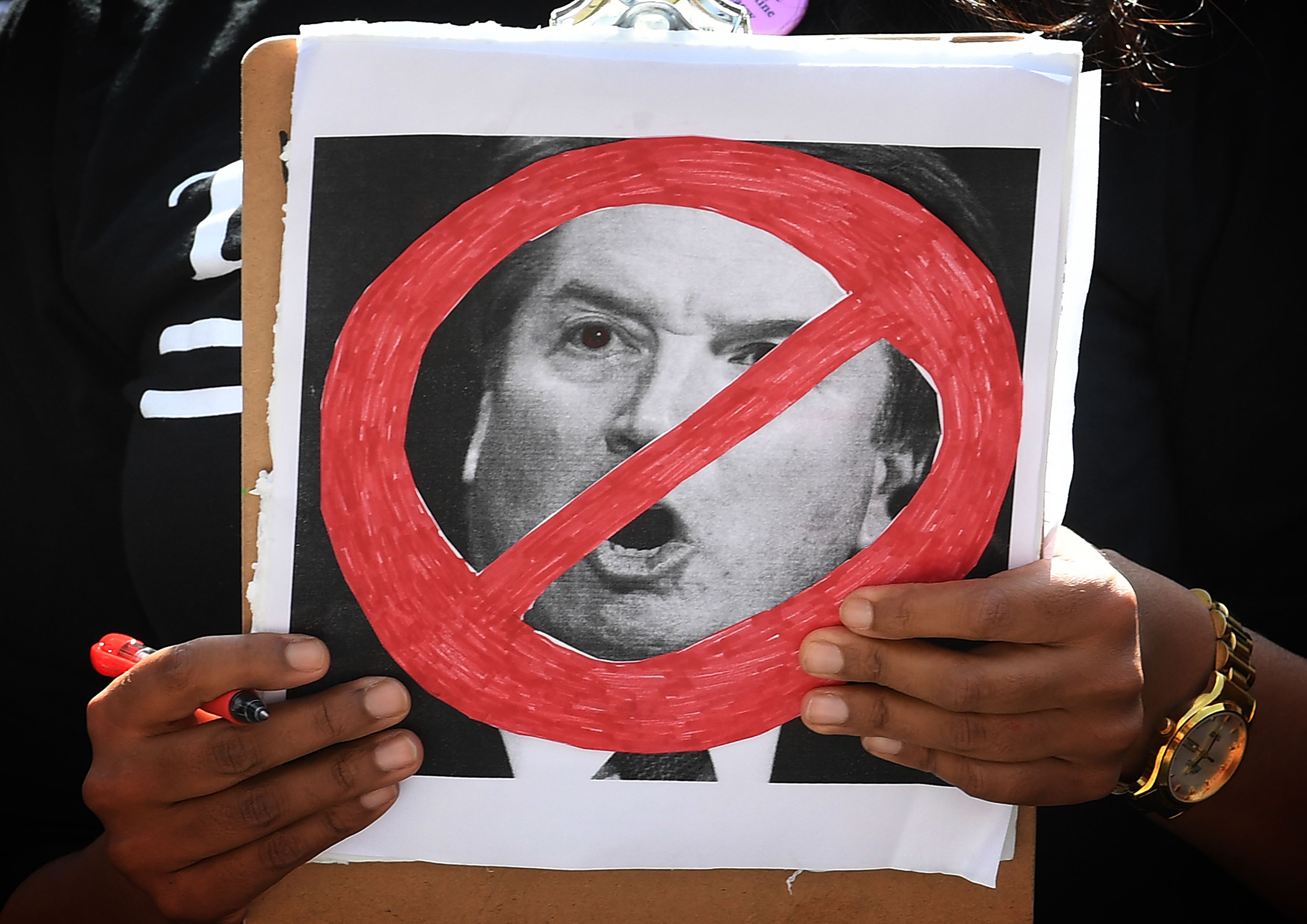 US-COURT-POLITICS-ASSAULT-PROTEST