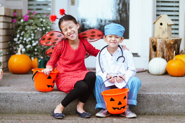 Two Ethnic Siblings Trick Or Treating!
