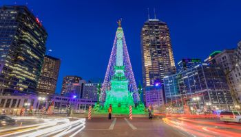 Christmas in Indianapolis - Christmas tree on Soldiers and Sailors Monument