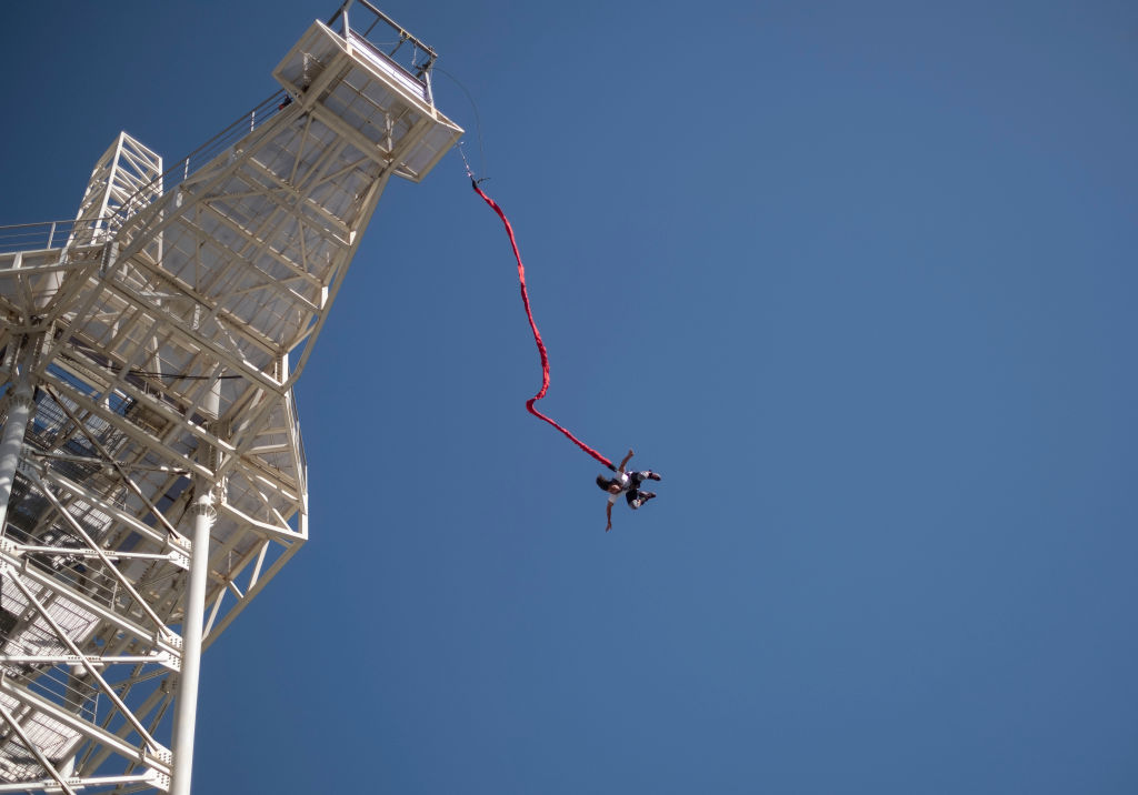 First Iran's Acrobatic Bungee Jumping Competition In Tehran