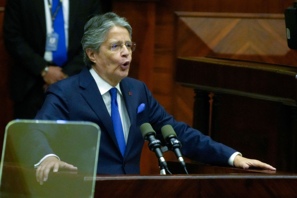 Impeachment Trial Against President Lasso Begins in Quito