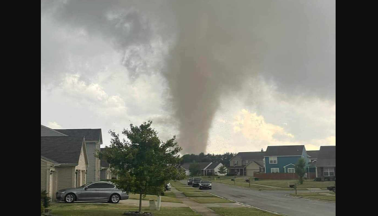 Johnson Co Tornado 23