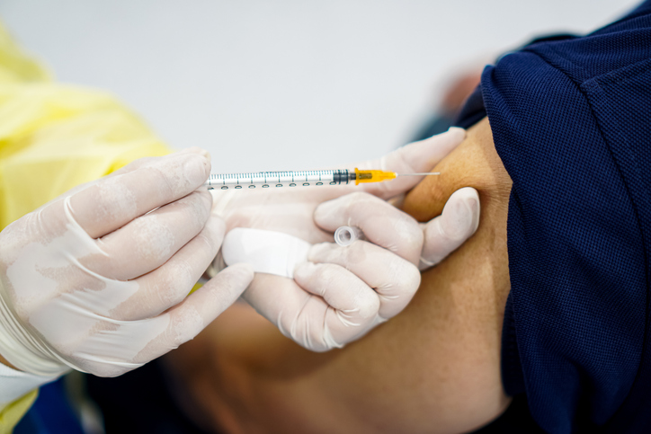 Image showing COVID-19 vaccination in the upper arm muscles until the vaccine runs out of syringes, step 3