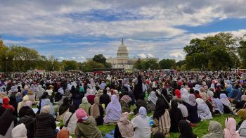 Muslim-prayer-in-Washington