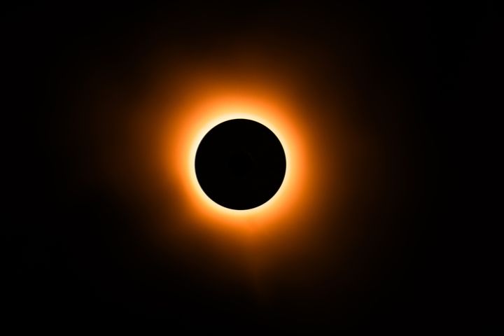 Mito 2: El eclipse total de sol trae mala suerte.