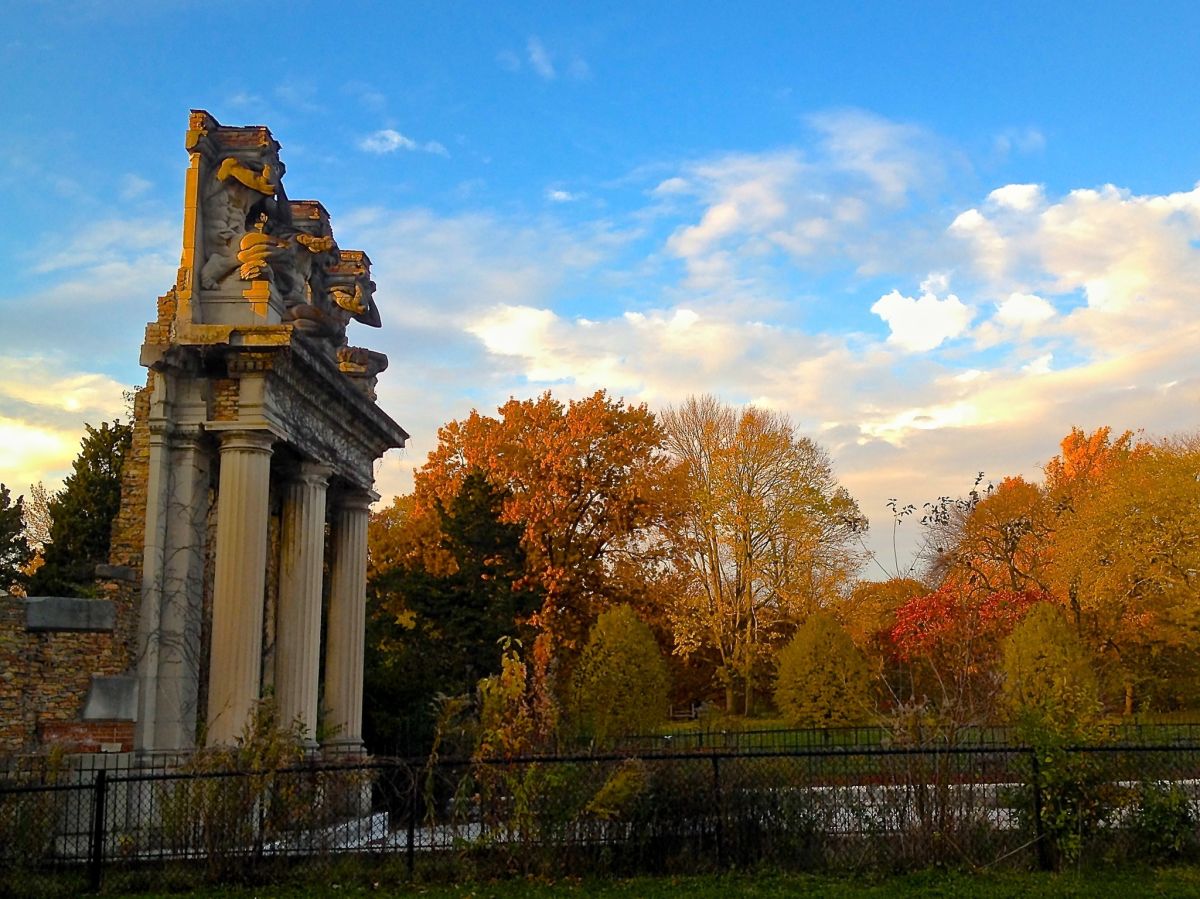 Holliday Park Indianapolis Fall