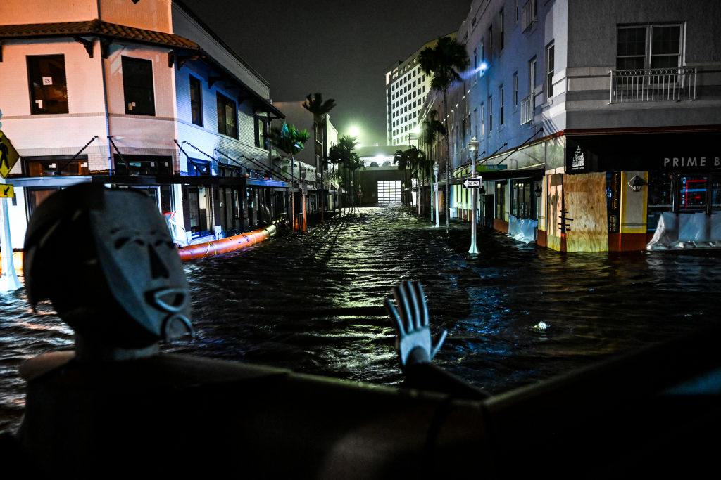 US-WEATHER-HURRICANE-MILTON