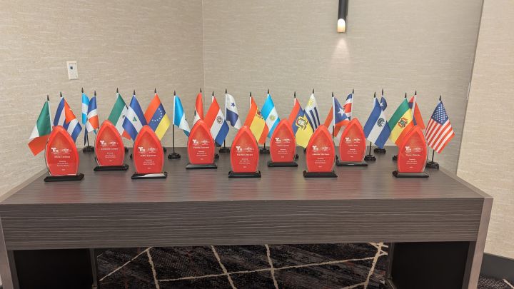 Ceremonia Celebración de la Herencia Hispana 2024