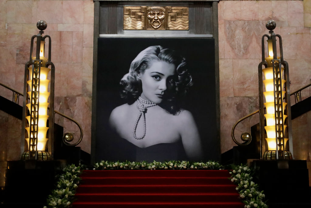 Posthumous Tribute To The First Mexican Actress Silvia Pinal