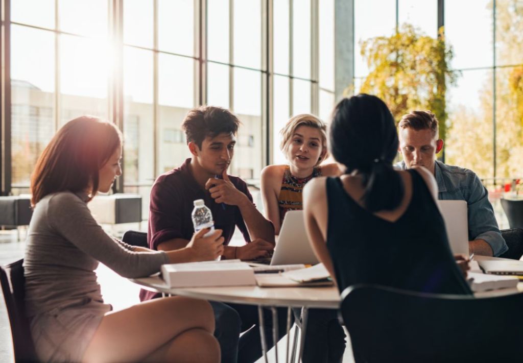 Indiana apuesta por el aprendizaje laboral juvenil