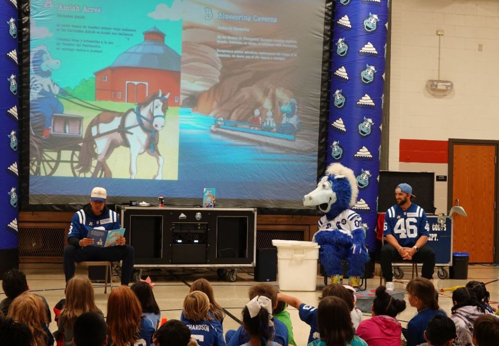 Los Colts celebran el Mes de la Herencia Hispana