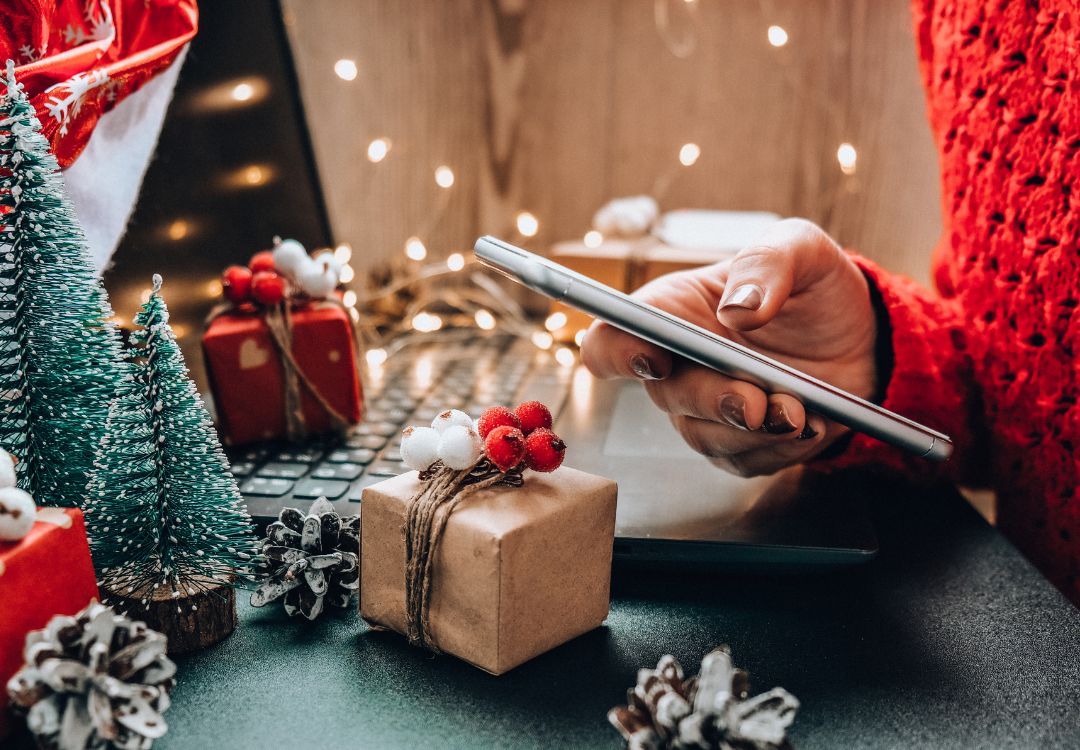 Cómo la IA ayuda a ahorrar en las compras navideñas