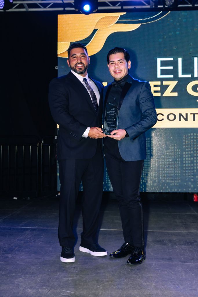 “Gala Quinceañera” reconoce liderazgo latino de Indiana