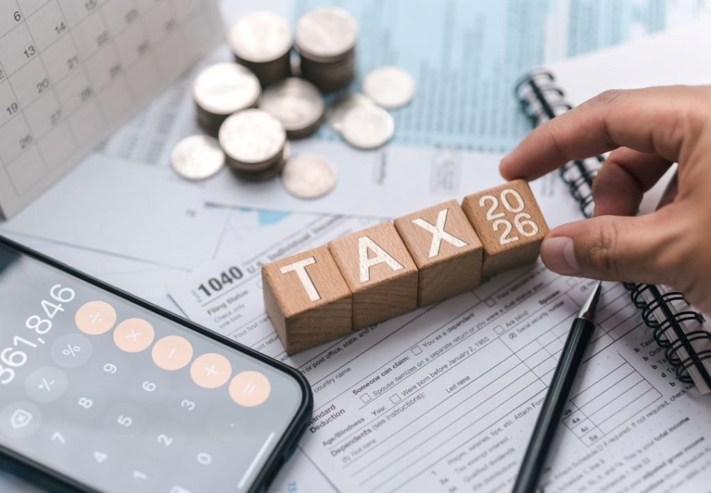 Jueza bloquea uso de datos del IRS por parte de ICE