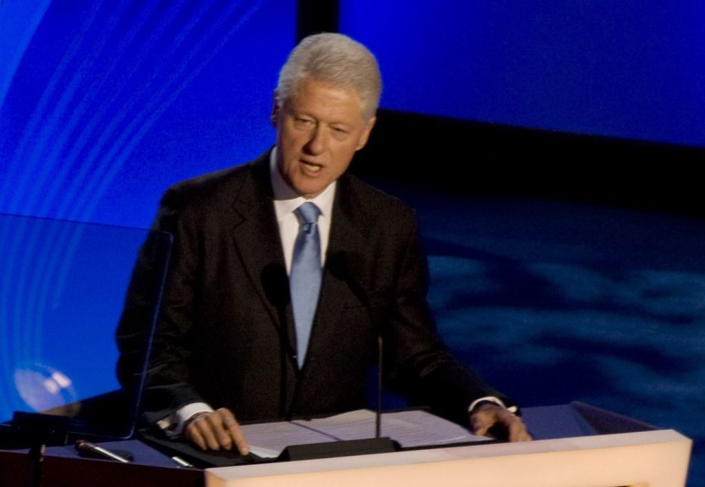 Bill Clinton testifica ante el Congreso por nexo con Jeffrey Epstein