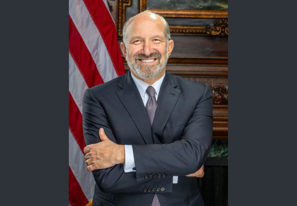 Howard Lutnick testificará ante el Congreso por el caso Epstein