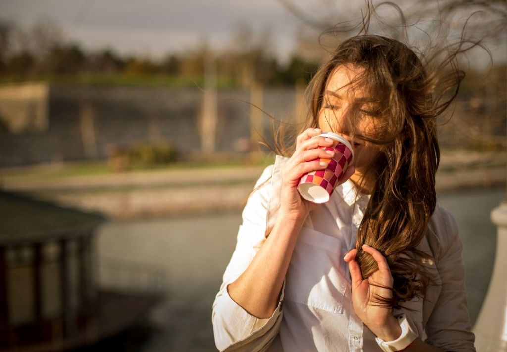 ¿Qué le pasa a tu cuerpo cuando tomas café? Efectos y beneficios