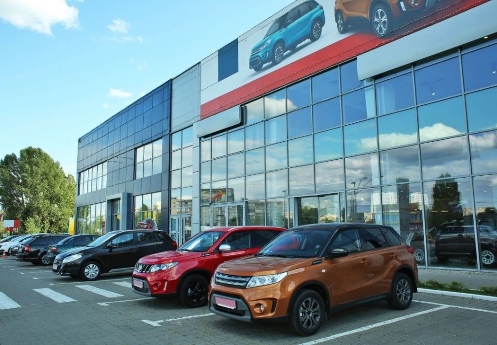 Alerta por prácticas engañosas en concesionarios