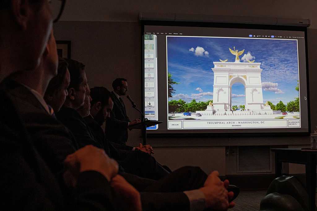 Commission Of Fine Arts Meets To Hear Proposal For President Trump's D.C. Arch