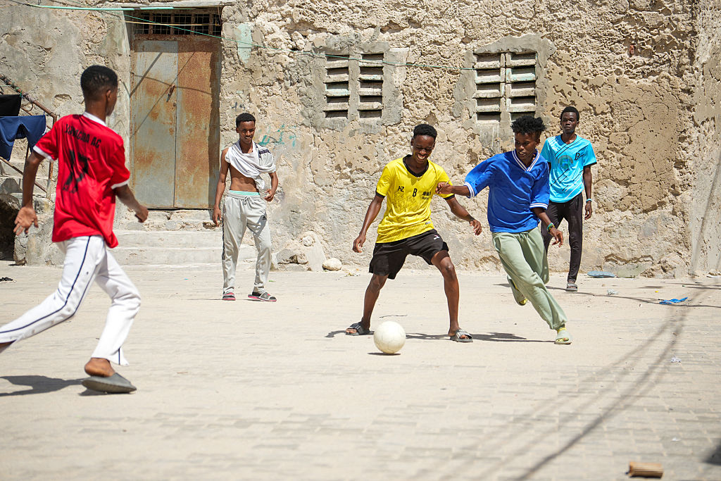 Somali children share World Cup spirit through street football