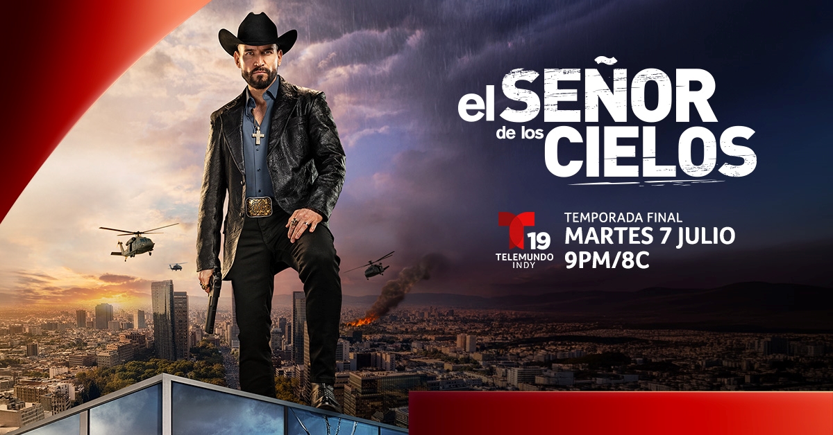A man in a cowboy hat and leather jacket stands on a balcony overlooking a city skyline at sunset, with helicopters flying in the background. The text "el SEÑOR de los CIELOS" is displayed prominently.