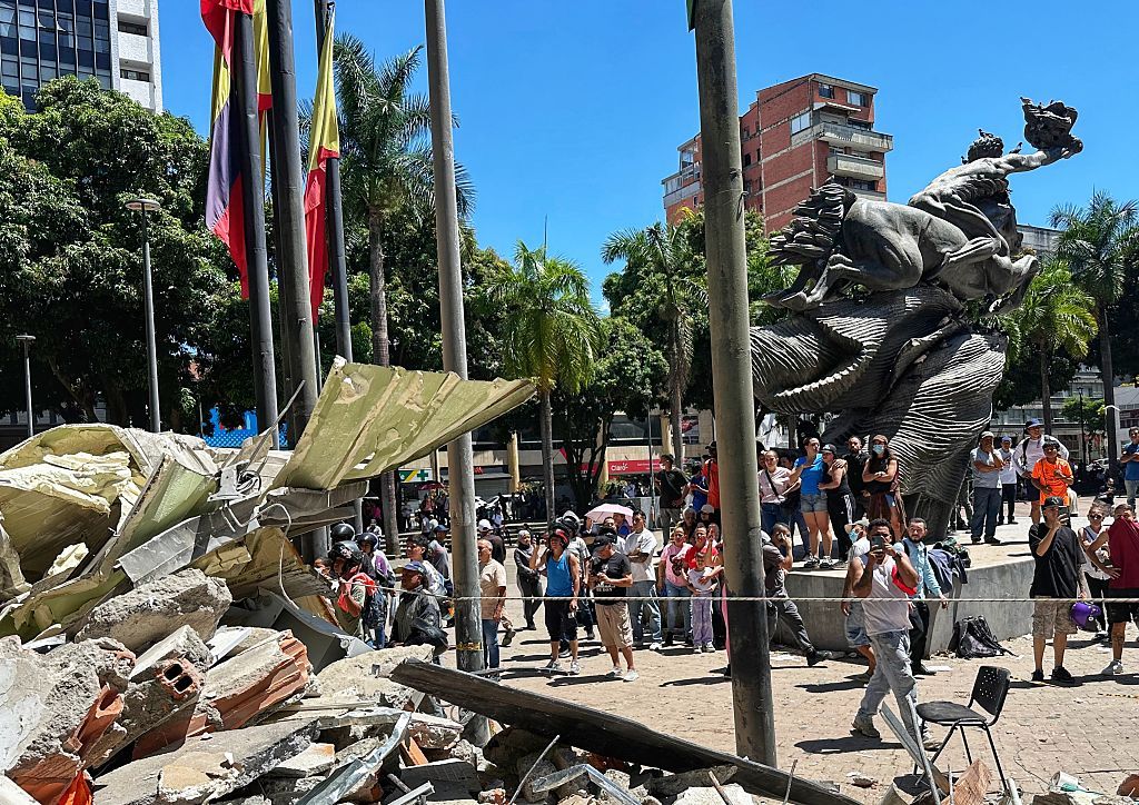 At least 132 killed after magnitude 7.4 earthquake strikes Colombia
